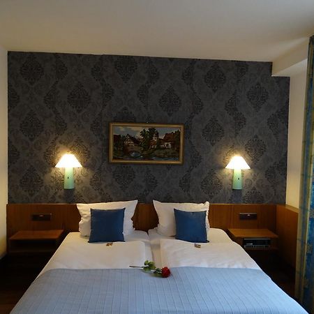 S&L Hotel 노이스 외부 사진