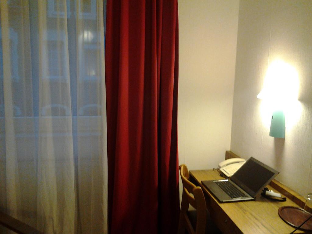 S&L Hotel 노이스 외부 사진